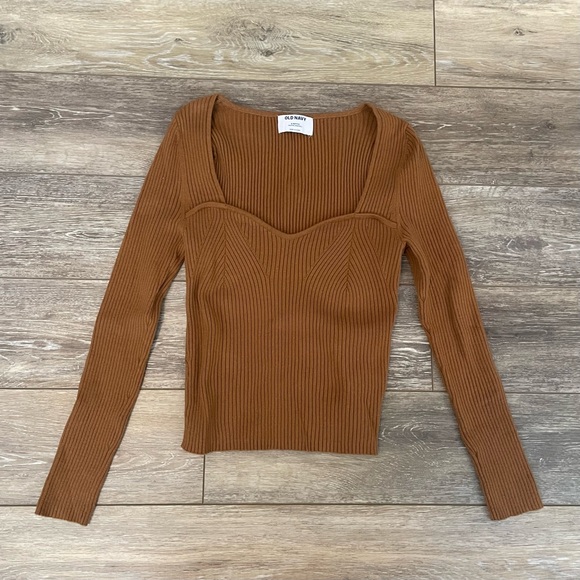 Old Navy Fitted Rib-Knit Sweater - Picture 4 of 6